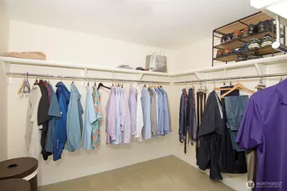 650 Bellevue Way NE #2404, Bellevue, WA 98004 - Photo 31