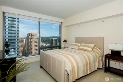 650 Bellevue Way NE #2404, Bellevue, WA 98004 - Photo 9