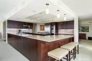 650 Bellevue Way NE, Bellevue, WA 98004 - Photo 17