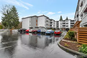 10501 8th Ave NE, Seattle, WA 98125 - Photo 19