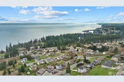 1010 Lightning Way, Camano Island, WA 98282 - Photo 37