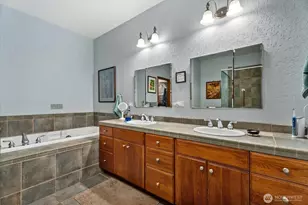 1010 Lightning Way, Camano Island, WA 98282 - Photo 21