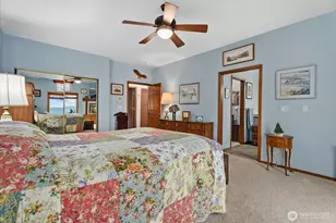 1010 Lightning Way, Camano Island, WA 98282 - Photo 19