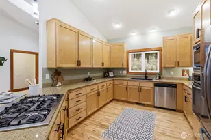 2110 NE Parker Rd, Coupeville, WA 98239 - Photo 13