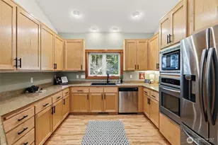 2110 NE Parker Rd, Coupeville, WA 98239 - Photo 15