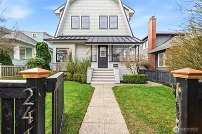 2419 7th Avenue W, Seattle, WA 98119 - Photo 37