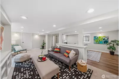 2419 7th Avenue W, Seattle, WA 98119 - Photo 31