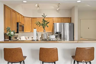 1525 NW 57th Street #610, Seattle, WA 98107 - Photo 7