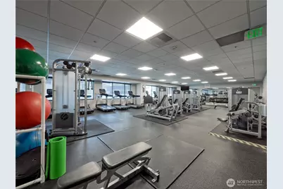 910 Lenora Street #200, Seattle, WA 98121 - Photo 17