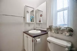 307 S 3rd Ave, Pe Ell, WA 98572 - Photo 17