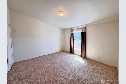 528 N 7th Avenue, Sequim, WA 98382 - Photo 17