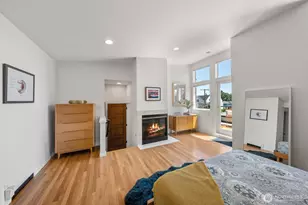 3516 NE 43rd St, Seattle, WA 98105 - Photo 15