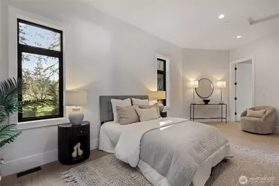 13970 Manzanita Road NE, Bainbridge Island, WA 98110 - Photo 17