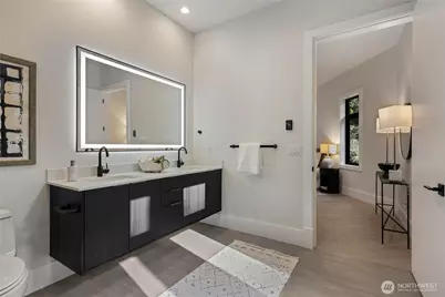 13970 Manzanita Road NE, Bainbridge Island, WA 98110 - Photo 19