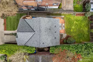 8254 Interlake Ave N, Seattle, WA 98103 - Photo 35