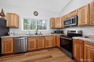 148 E Fox Run Ln, Grapeview, WA 98546 - Photo 9