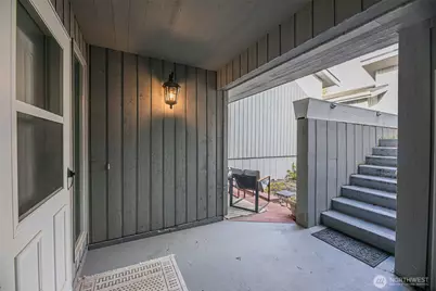 6910 Woodlands Way, Arlington, WA 98223 - Photo 5