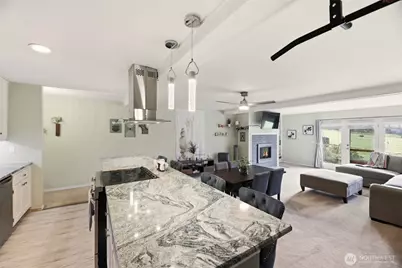 6910 Woodlands Way, Arlington, WA 98223 - Photo 13