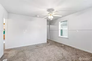 8434 34th Ave S, Seattle, WA 98118 - Photo 5
