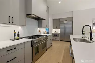 13982 Manzanita Rd NE, Bainbridge Island, WA 98110 - Photo 11