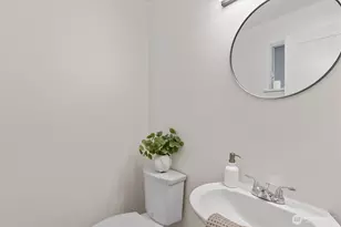 10009 161st Avenue Northeast, Redmond, WA 98052 - Photo 15