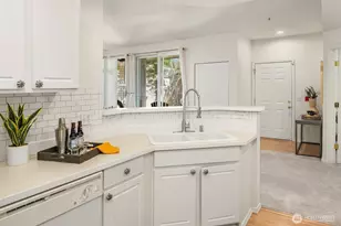 23757 SE 52nd Ln, Issaquah, WA 98029 - Photo 19