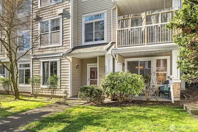 23757 SE 52nd Lane #13-1, Issaquah, WA 98029 - Photo 1