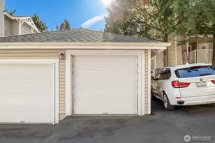 23757 SE 52nd Ln, Issaquah, WA 98029 - Photo 3