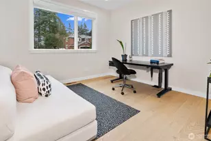 5242 NE 75th St, Seattle, WA 98115 - Photo 13