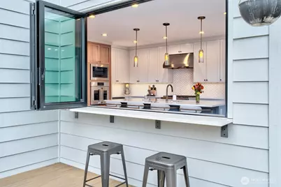 5242 NE 75th Street, Seattle, WA 98115 - Photo 11