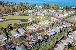 1111 Dunker Dr, Port Angeles, WA 98363 - Photo 37