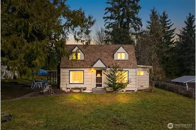 102 W Poplar Street, Shelton, WA 98584 - Photo 1