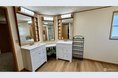 8515 State Avenue #70, Marysville, WA 98270 - Photo 17