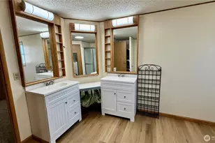 8515 State Ave, Marysville, WA 98270 - Photo 17