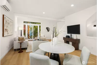 5822 Lowell Larimer Street #B, Everett, WA 98208 - Photo 7