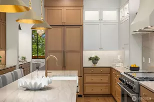 6555 Ridge Ln NE, Bainbridge Island, WA 98110 - Photo 9