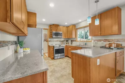 6904 NE 70th Street, Vancouver, WA 98661 - Photo 9