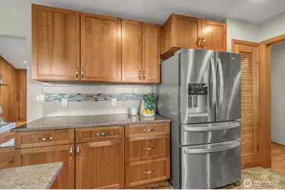6904 NE 70th Street, Vancouver, WA 98661 - Photo 7