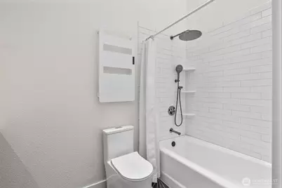 22904 NE 51st St, Redmond, WA 98053 - Photo 13