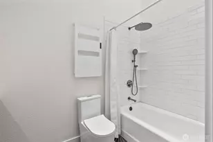 22904 NE 51st St, Redmond, WA 98053 - Photo 13