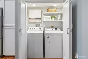 22904 NE 51st St, Redmond, WA 98053 - Photo 19