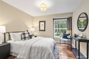 22904 NE 51st St, Redmond, WA 98053 - Photo 17