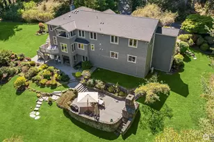 13364 Bridgestone Ct NE, Bainbridge Island, WA 98110 - Photo 3