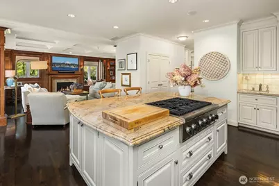 13364 Bridgestone Court NE, Bainbridge Island, WA 98110 - Photo 9