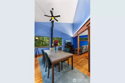 6520 E Mercer Way, Mercer Island, WA 98040 - Photo 17