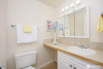 20032 66th Place W #B3, Lynnwood, WA 98036 - Photo 15