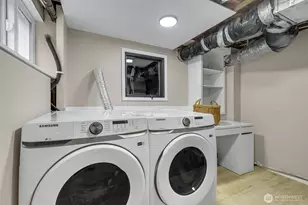 2629 Boyer Ave E, Seattle, WA 98102 - Photo 33