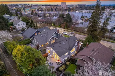 2629 Boyer Avenue E, Seattle, WA 98102 - Photo 3