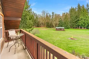 3017 SE Camano Dr, Camano Island, WA 98282 - Photo 21