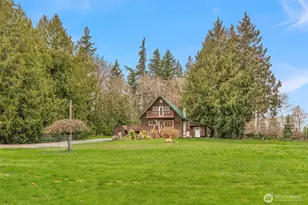 3017 SE Camano Dr, Camano Island, WA 98282 - Photo 33